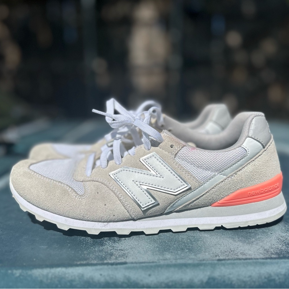 New Balance 996 Ladies Shoes